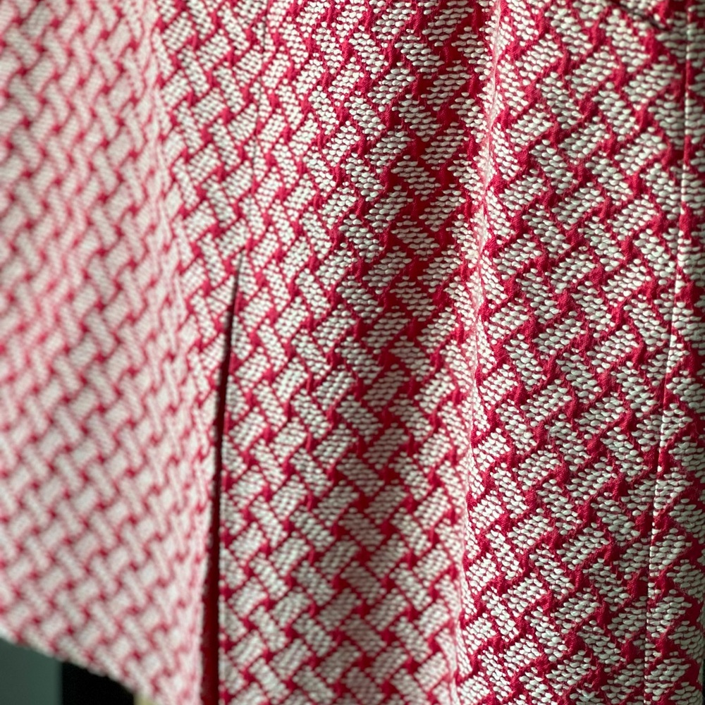 Pink & White TALBOTS knitted skirt Size 12
